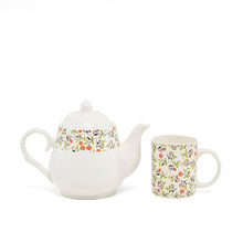 Load image into Gallery viewer, Common but Not - Teapot - Thornbush